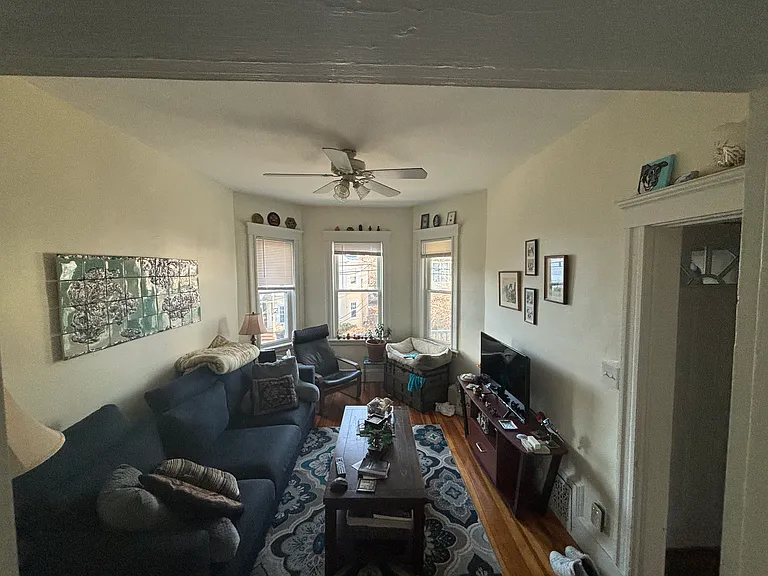 87 Beech St #3 — Photo 12
