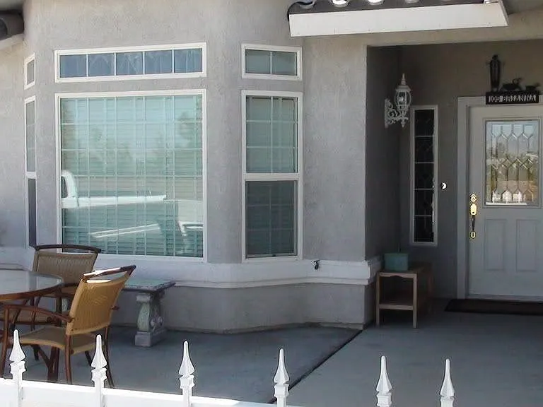 105 Brianna St — Photo 2