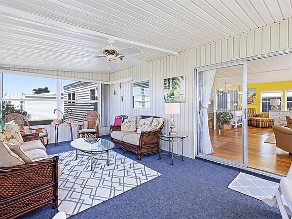 4th image of 1107 44TH AVENUE DRIVE E