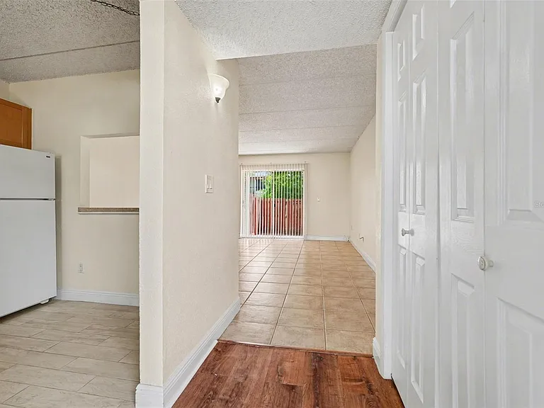 2845 Somerset Park Dr #101 — Photo 3