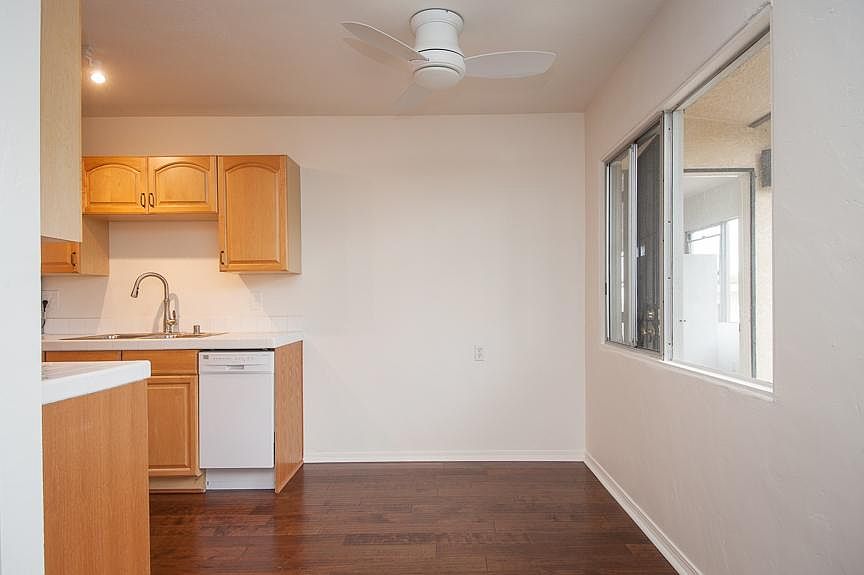 1st image of 839.5 Agate St