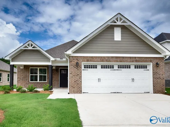 9508 Hampton Oak Dr, Owens X Rds, AL 35763