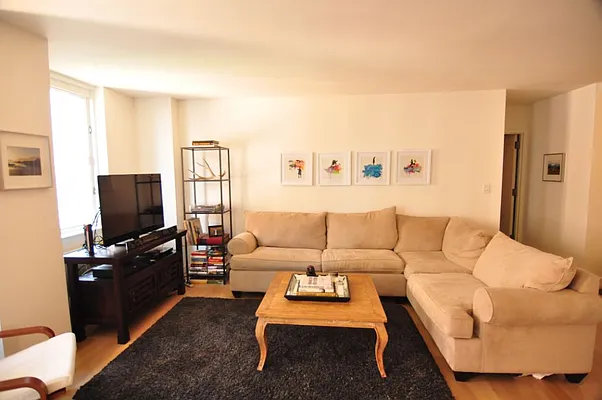 Rented by Camelot Realty Group | media 19