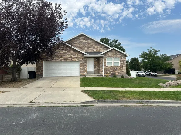 6728 W Oak Vista Dr, West Jordan, UT 84081