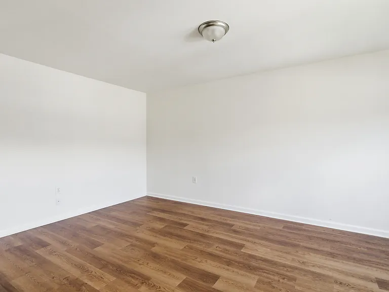 10 Crabapple Ct — Photo 6