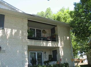 6530 Newburgh Rd, Evansville, IN 47715