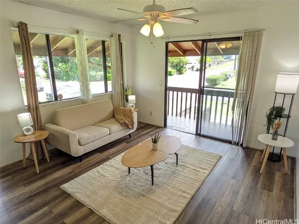 77 Karsten Dr APT 26F, Wahiawa, HI 96786