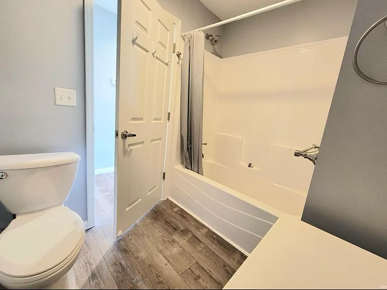 1702 Milburn Blvd #B — Photo 9