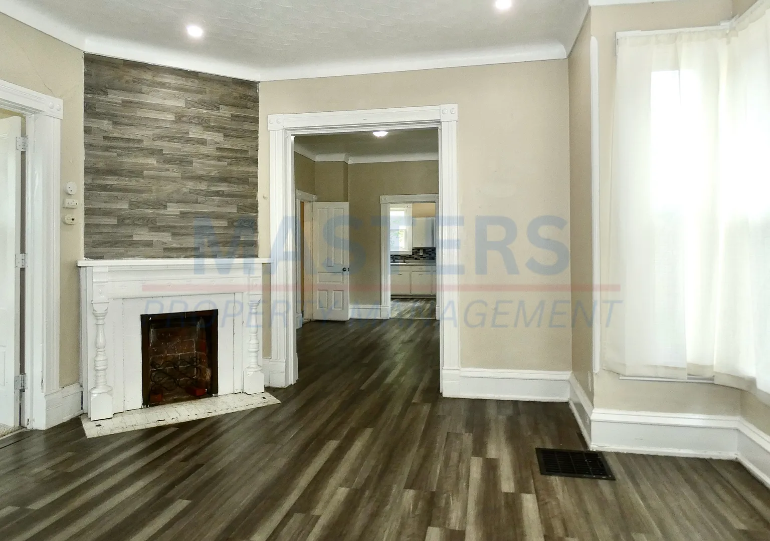 Discover this 3-bedroom, 1-bath home in Toledo, OH — Photo 3
