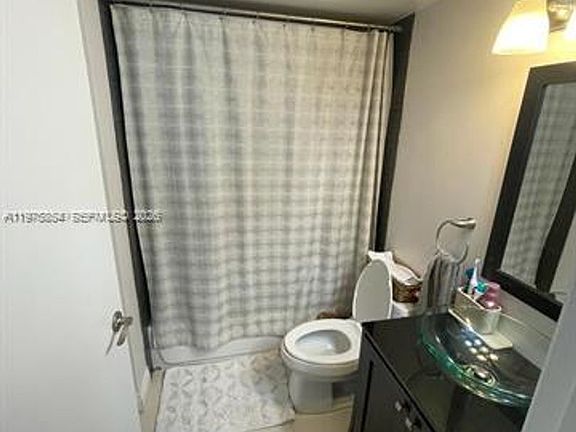 5th image of 800 N Miami Ave E #408