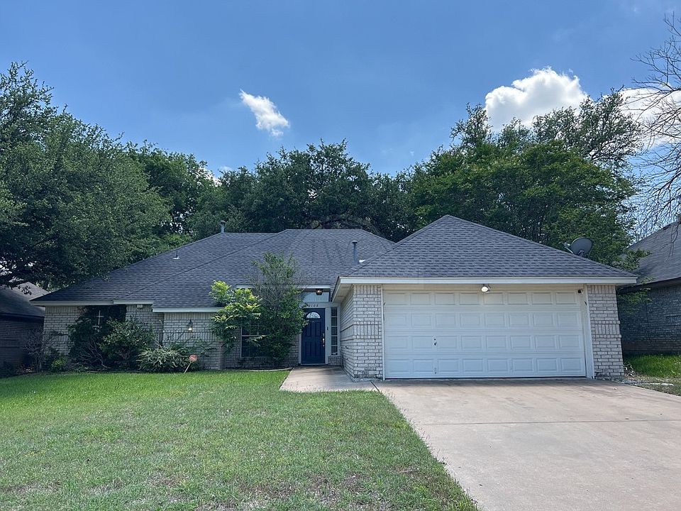 1st image of 2106 Gina Dr