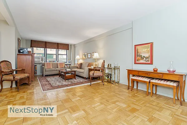 Sold by NextStopNY | media 2
