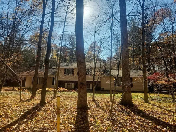 19417 Seneca Ave, Big Rapids, MI 49307