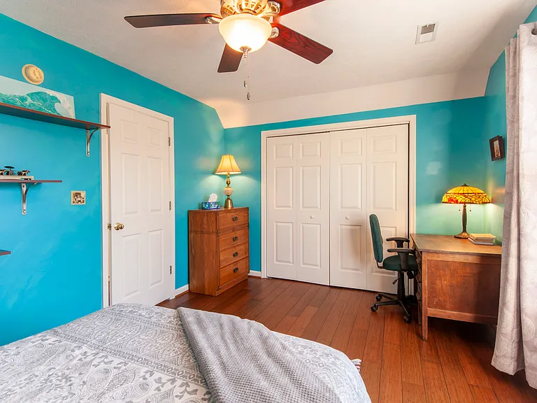 110 Chisholm Pl — Photo 19
