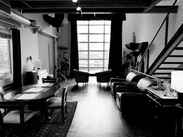 161 E City Place Dr, Santa Ana, CA 92705