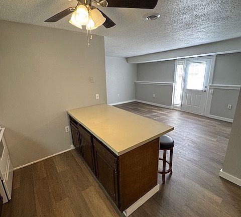 2nd image of 8150 Jackman Rd APT 3