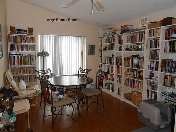 Large Bonus Room off the kitchen