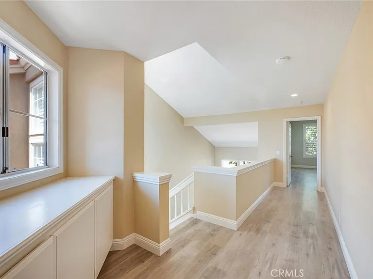 104 Cartier Aisle — Photo 22