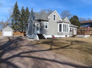 821 Main St, Akron, IA 51001