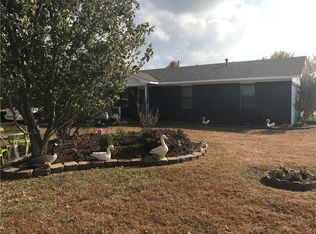 107 E Pheasant Dr, Farmington, AR 72730