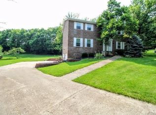 1325 Crestwind Ct, Fairfield, OH 45014