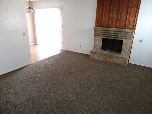 3rd image of 1746 Pico Alto Dr APT C