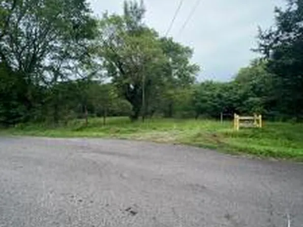 (undisclosed Address), Coal Hill, AR 72832