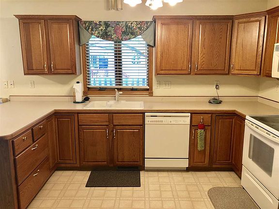 2nd image of 5807 4th Ave