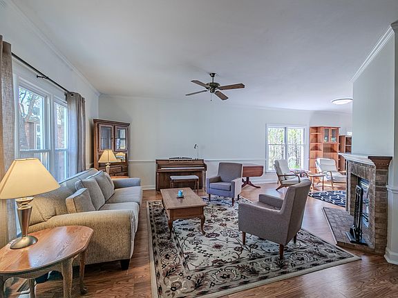 2nd image of 5500 Fortunes Ridge Dr APT 83A