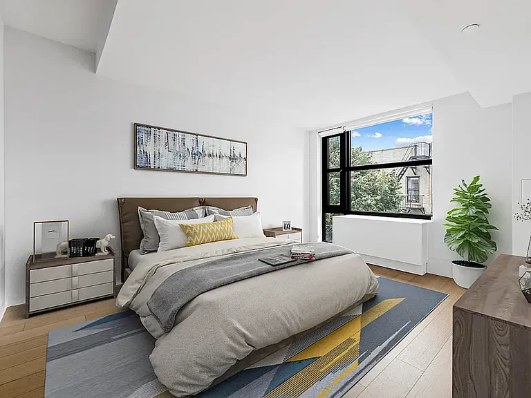 171 Suffolk St #4K — Photo 6