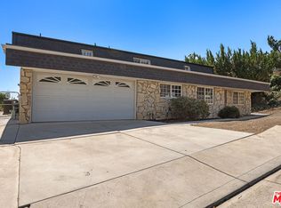 6040 Pat Ave, Woodland Hills, CA 91367