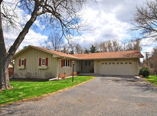 5845 Golden Valley Rd, Golden Valley, MN 55422