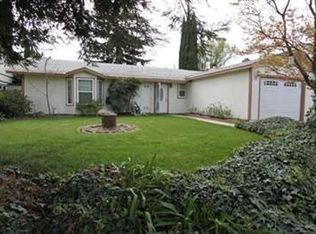 1436 Jennifer St, Ripon, CA 95366