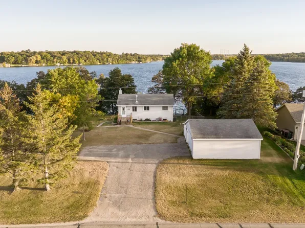 1321 W Latoka Dr SW, Alexandria, MN 56308