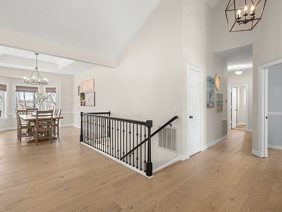 5th image of 8225 Old White River Rd