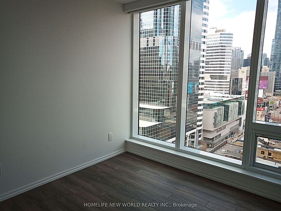 5th image of 197 Yonge St #197