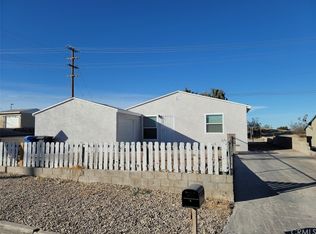 530 S Lillian Dr, Barstow, CA 92311