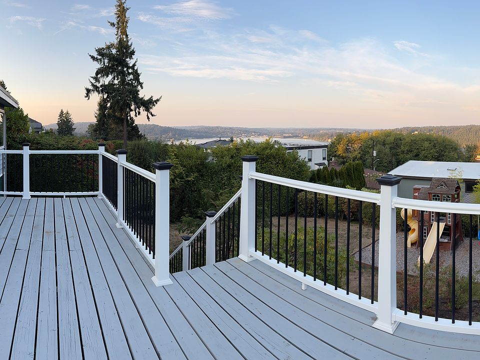 Deck views of Lake Washington (mountain views on a clear day)