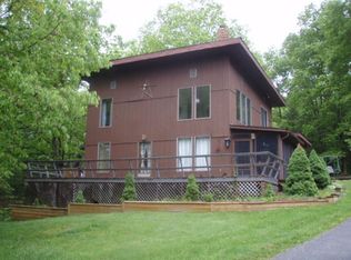 224 Squirrel Hill Rd, Bluefield, WV 24701