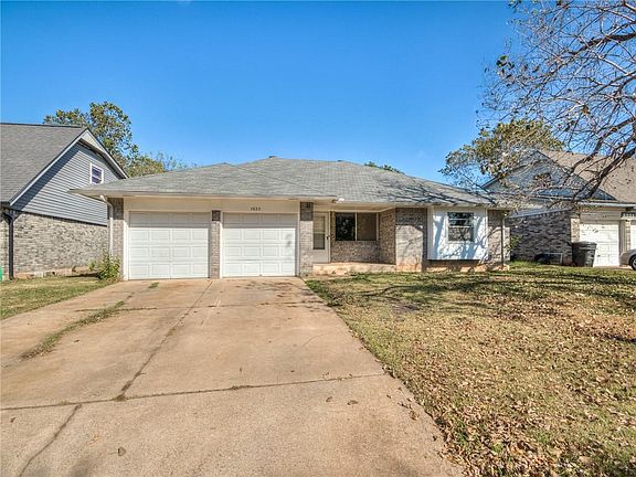3rd image of 1025 NW 22nd St