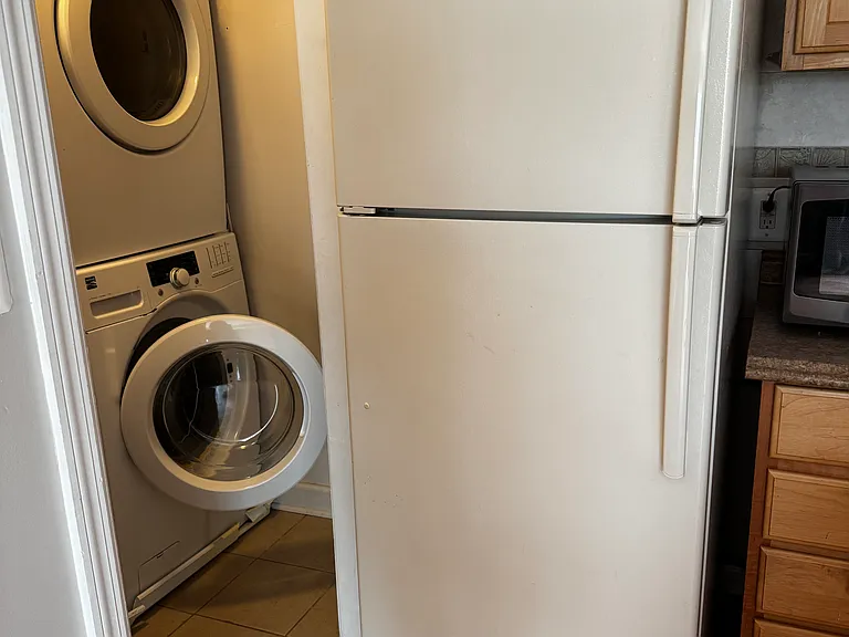4323 Maple Ave #1 — Photo 8
