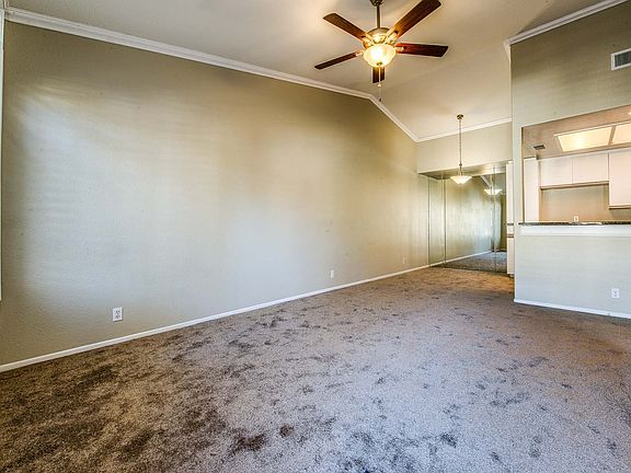 3rd image of 130 Sandpiper Ln