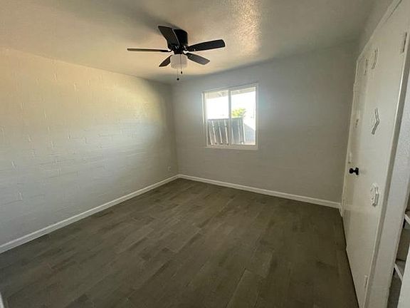2nd image of 1351 W Garden Cir