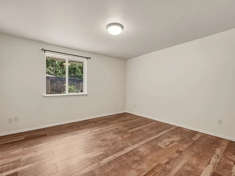 1012 David St SE — Photo 19
