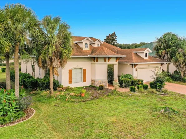 38634 LAKEVIEW WALK, LADY LAKE, FL 32159