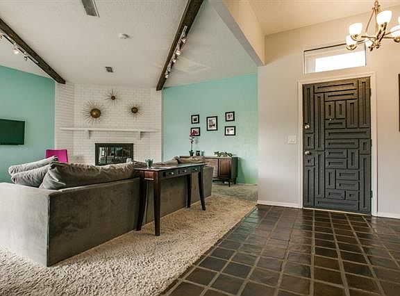 2nd image of 3621 Candelaria Dr