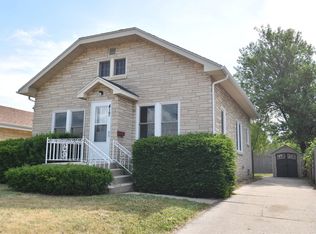 417 Chicago St, Racine, WI 53405