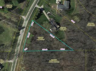 Geneva Hills Rd, Muscatine, IA 52761