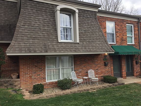 2nd image of 4334 Chateau De Ville Dr