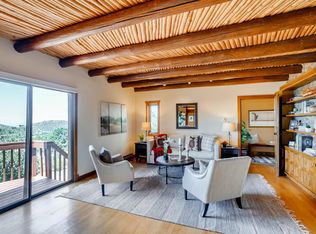 18 Stacy Rd, Santa Fe, NM 87505